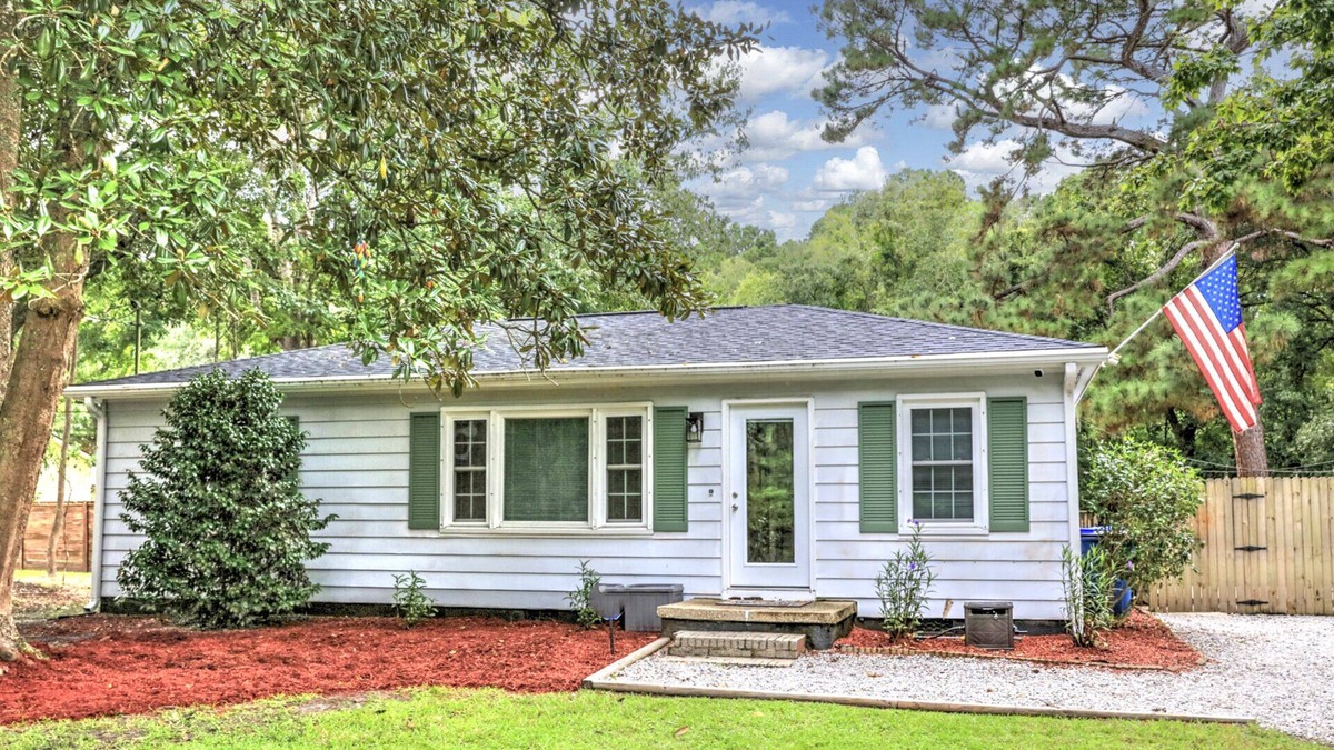 Johns Island House | Your personal Home on a friendly Island.