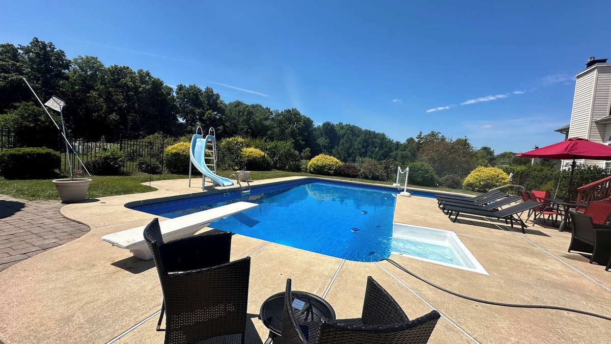 Baptistown House | Your Premiere Event Destination on 3.5 Acres of Tranquil Bliss