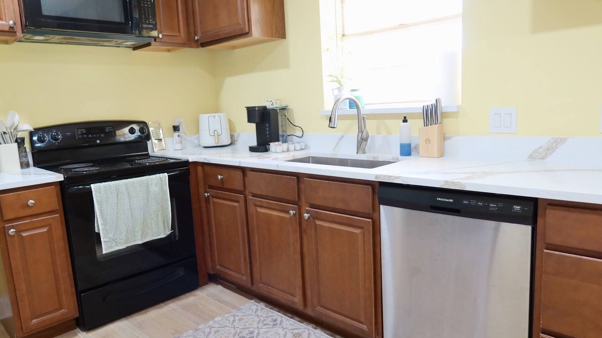 Samsula-Spruce Creek House | Your private 5 acre beach home!