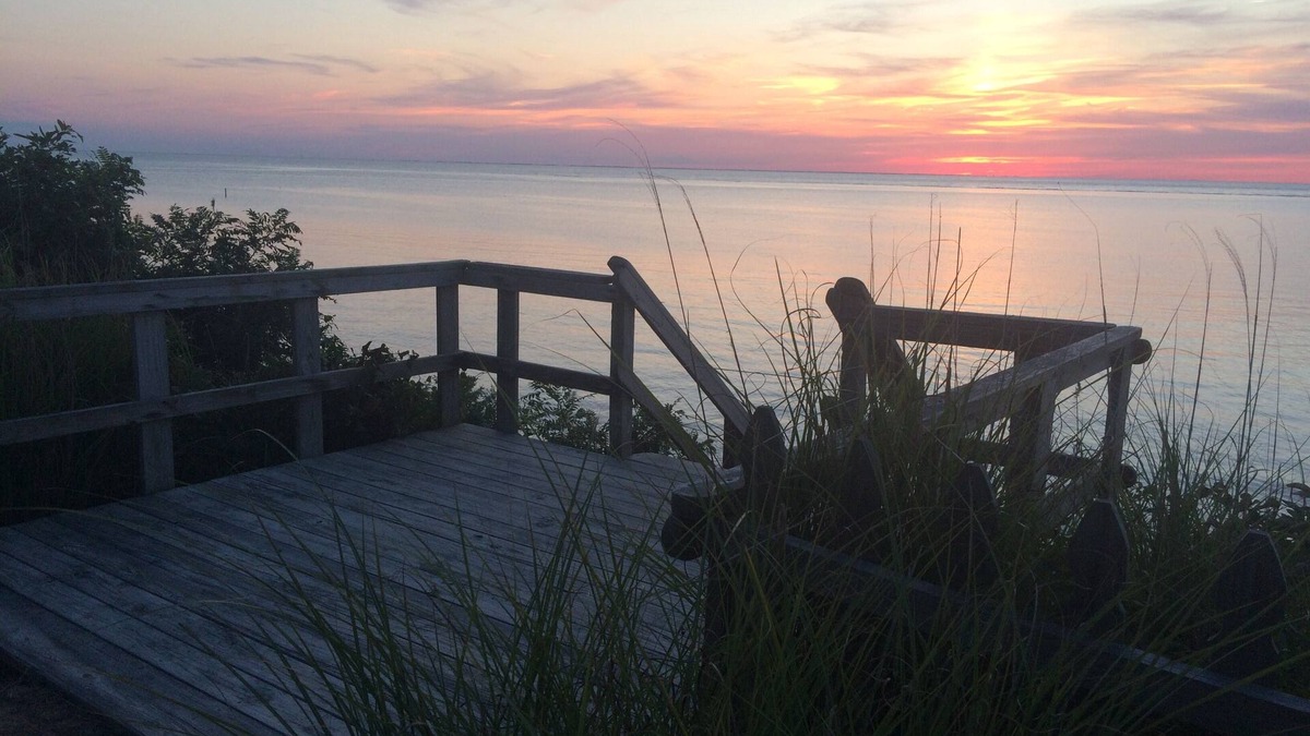 Birdsnest House | Your Private Beach Awaits! Late August Availability!