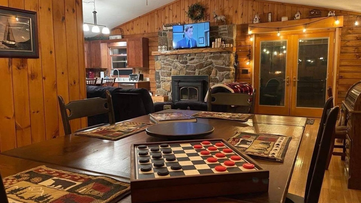 Lake Pleasant Cabin | Your quintessential ADK Cabin. Updated in 2016, this is your perfect getaway.