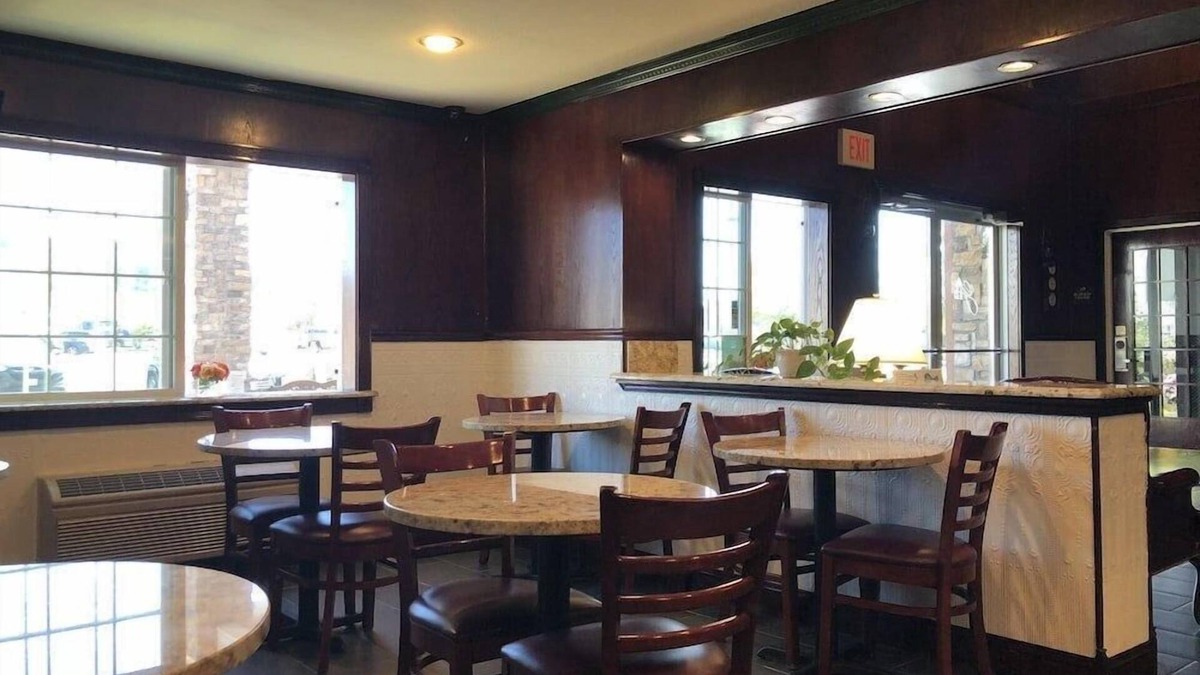 Kelso House | Your Relaxing Getaway Awaits in GuestHouse Kelso Longview! 2 Affordable Units