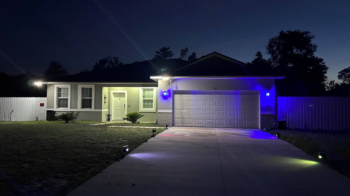 Ocala House | Your stop at MARION OAKS