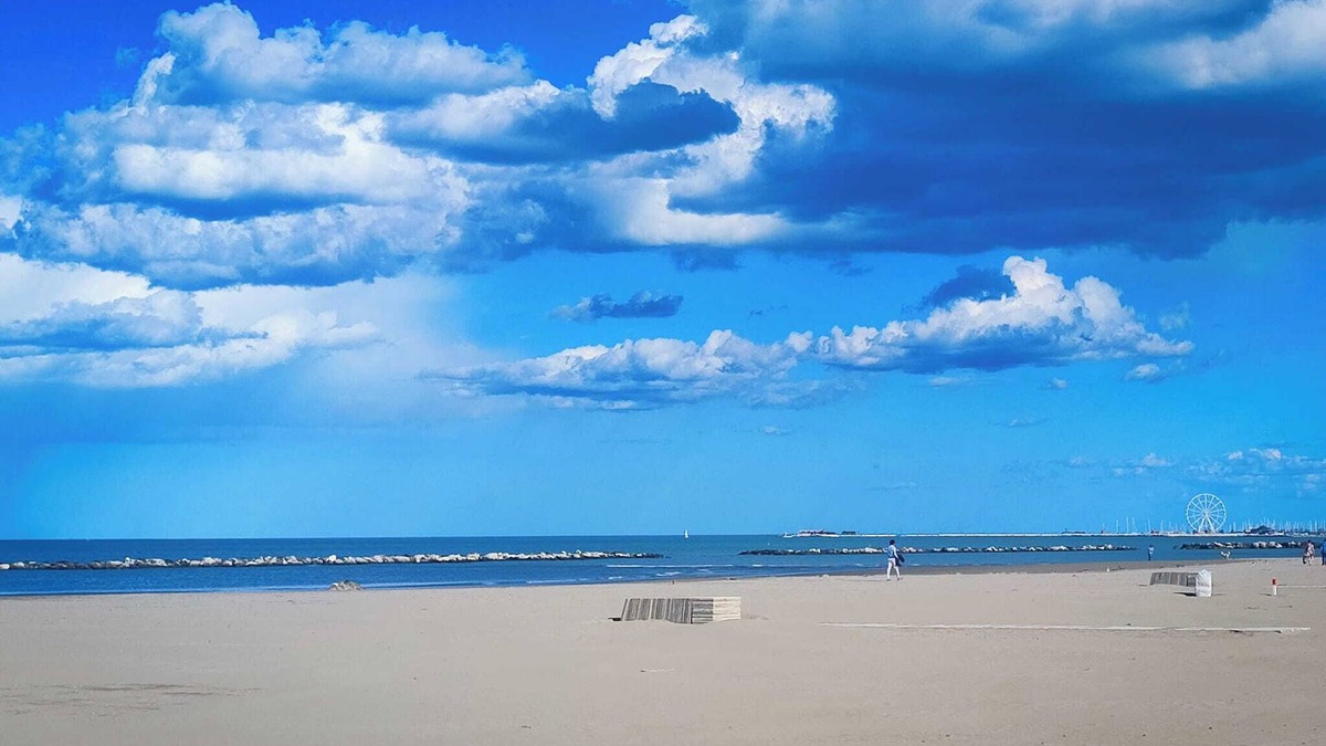 Torre Pedrera Apartment | Your vacation home by the sea