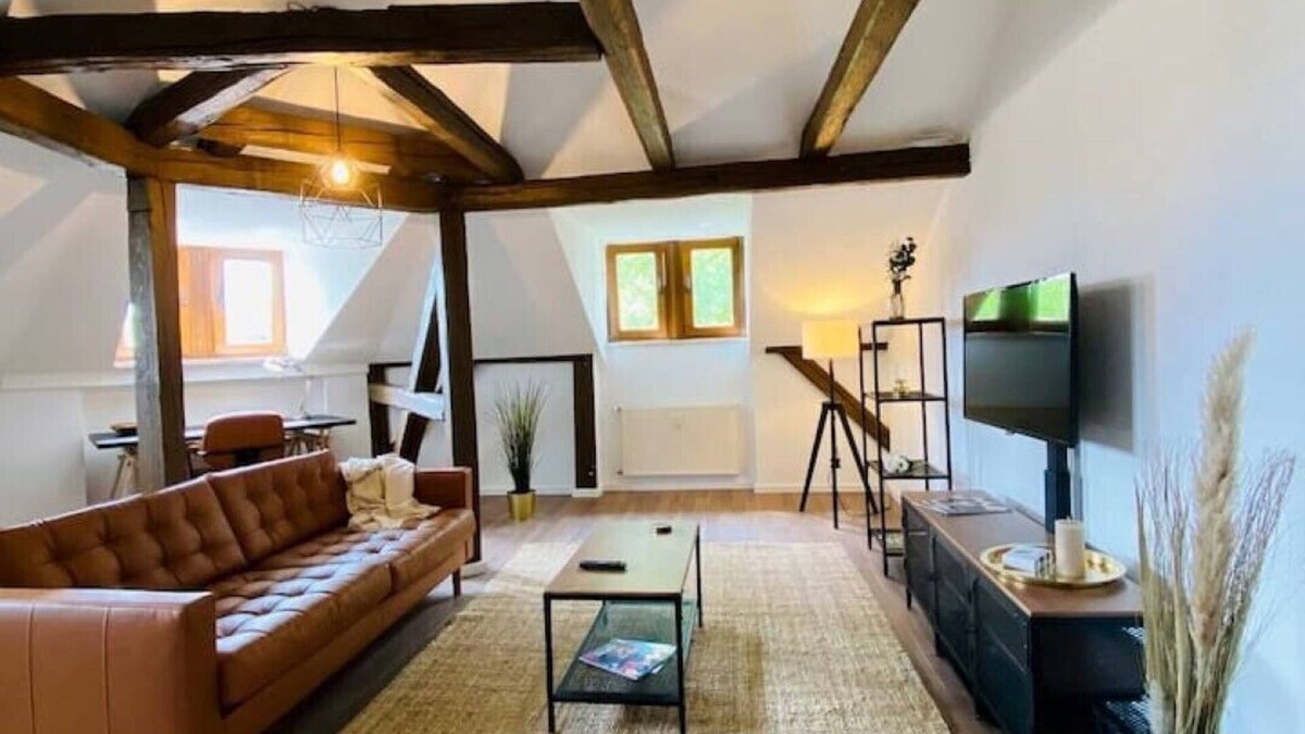 Innenstadt Apartment | Yourfavoritebed 80m2 Designwohnung im Zentrum 2