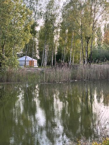 Saint-Thibault Other | Yourte du pied de loup