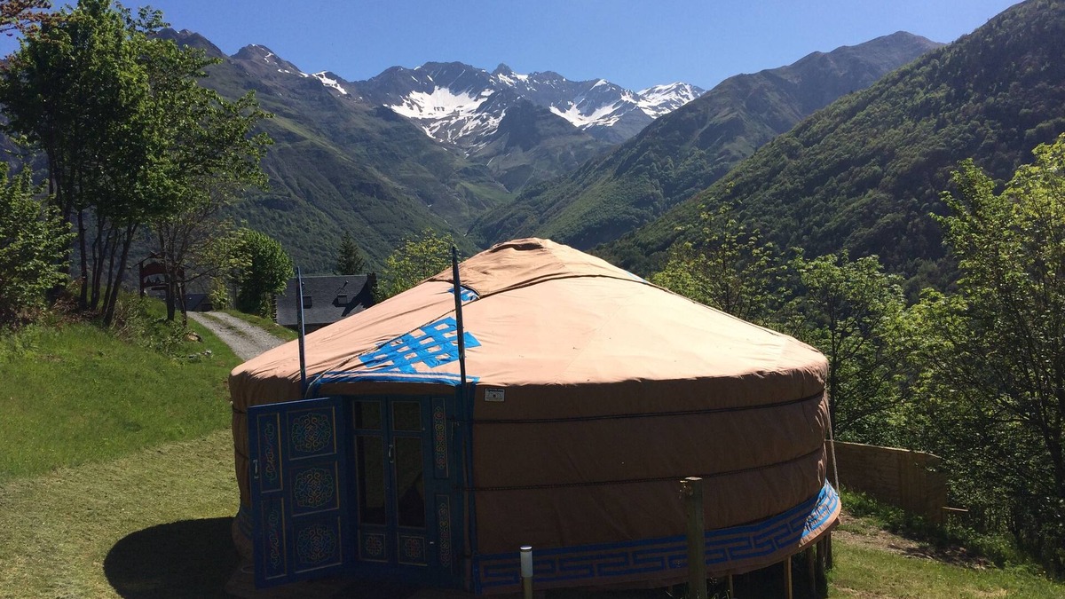 Gedre House | Yourtes Mongoles Gavarnie