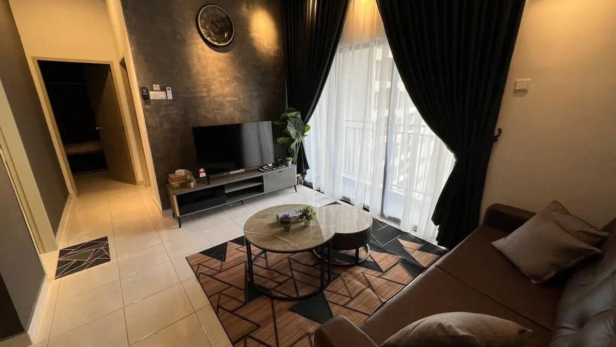 Nilai House | Youth City Residence/2 Room/KLIA/Nilai/Pool