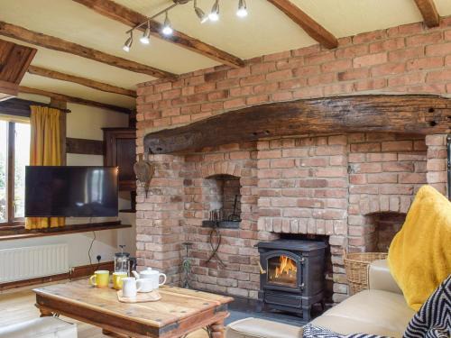 Caersws House | Ysgubor Hir