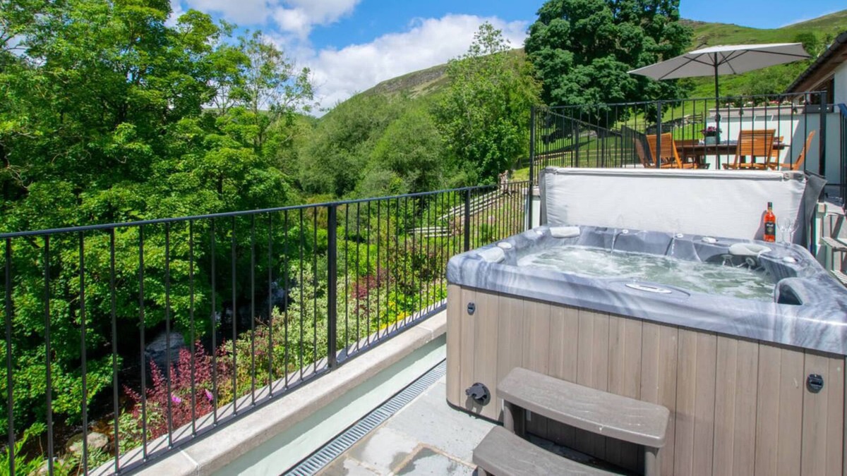 Llangollen House | Ystabl y Berwyn in Llangollen