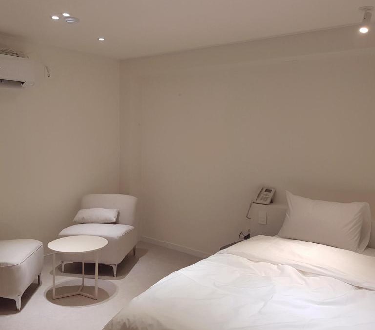 Sanyang-eup Hotel | Yun's hotel
