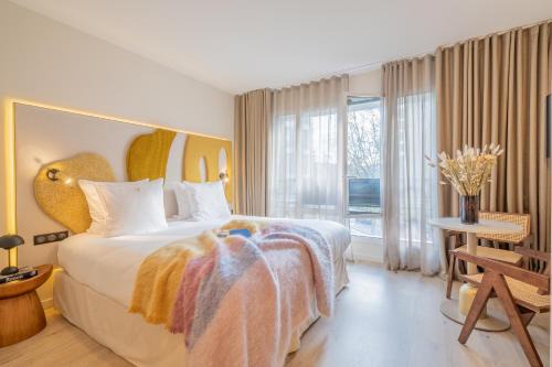 Levallois-Perret Apartment | Yuna Porte-Maillot - ApartHotel