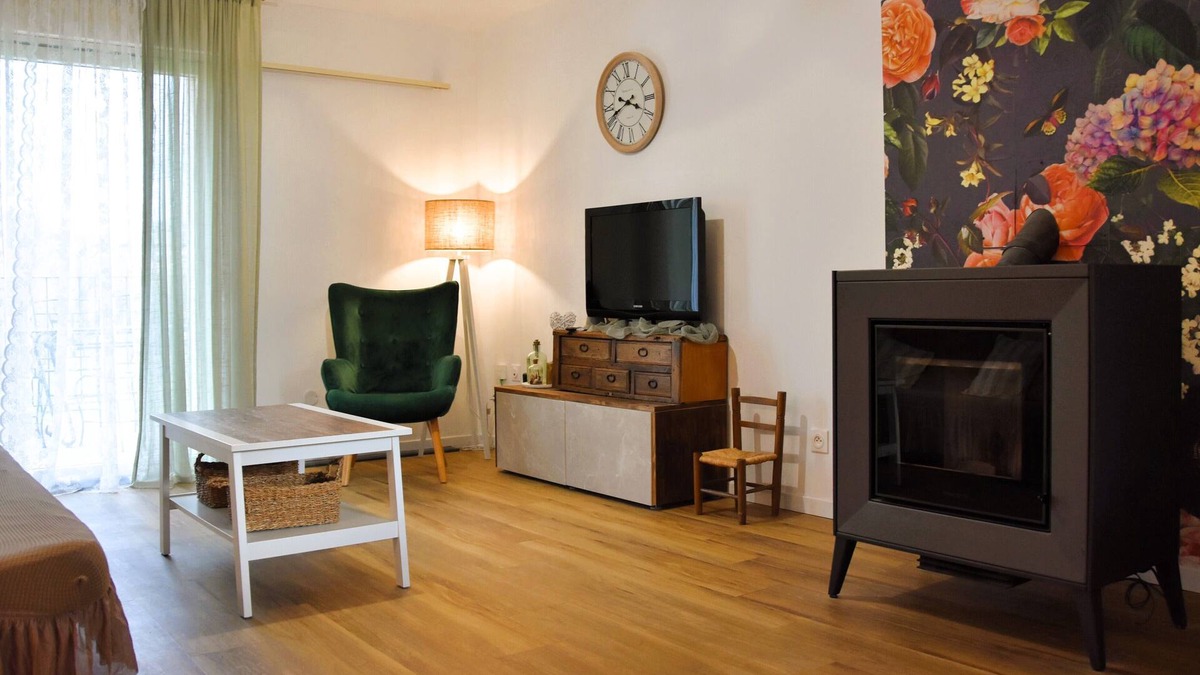 Salles-Courbaties House | Yvonnette Cottage - A bucolic interlude
