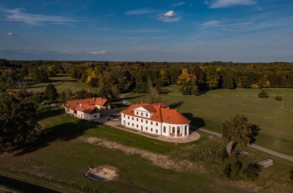 Breclav Hotel | Zámeček - Chateau Lány - Depandance Stroodel