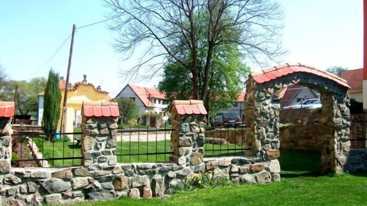 Lesany House | Zámek Lešany