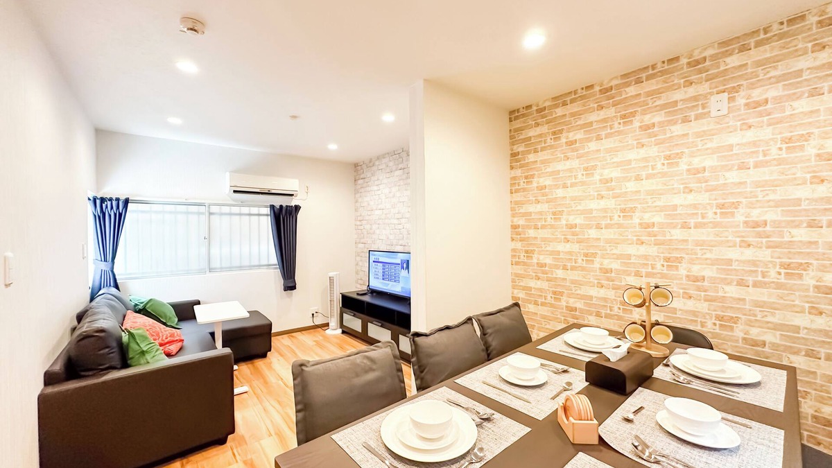 Konohana House | Z Apartment USJ, 3 bed rooms, 2 bathrooms, 2 toilets, Full Kitchen Apartment