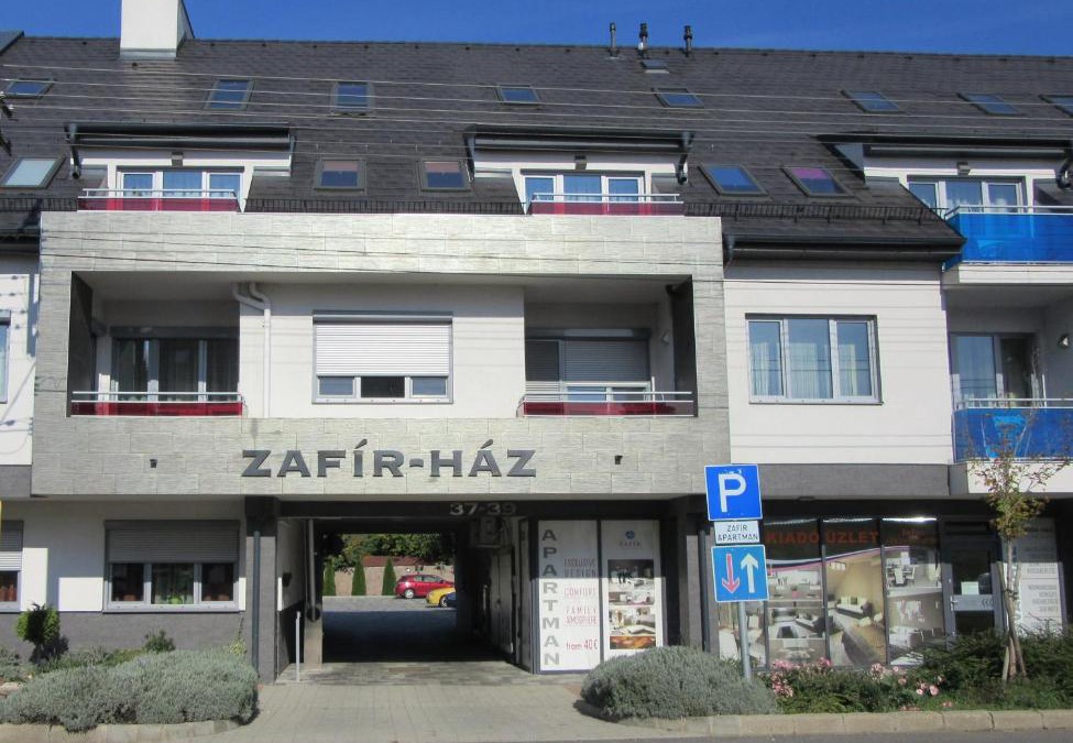 Sarvar Apartment | Zafír Sziget Apartman