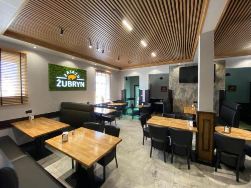 Szypliszki Hotel | Zajazd Żubryn