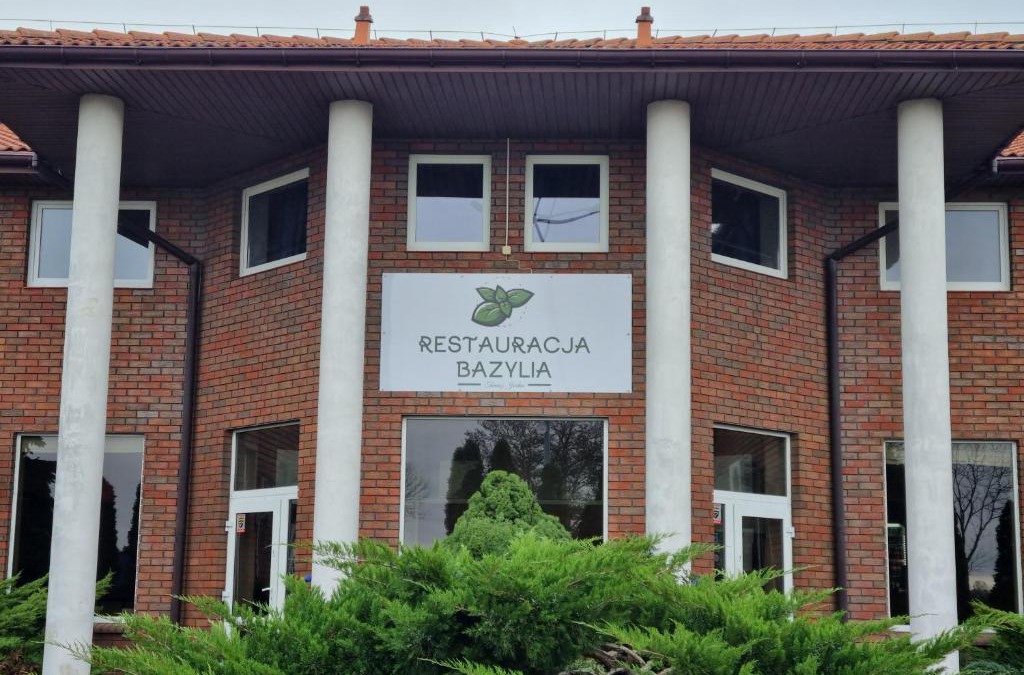 Ozorkow Hotel | Zajazd Bazylia