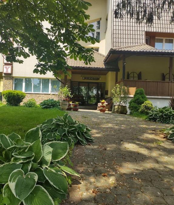 Lesko House | Zajazd u Kmity