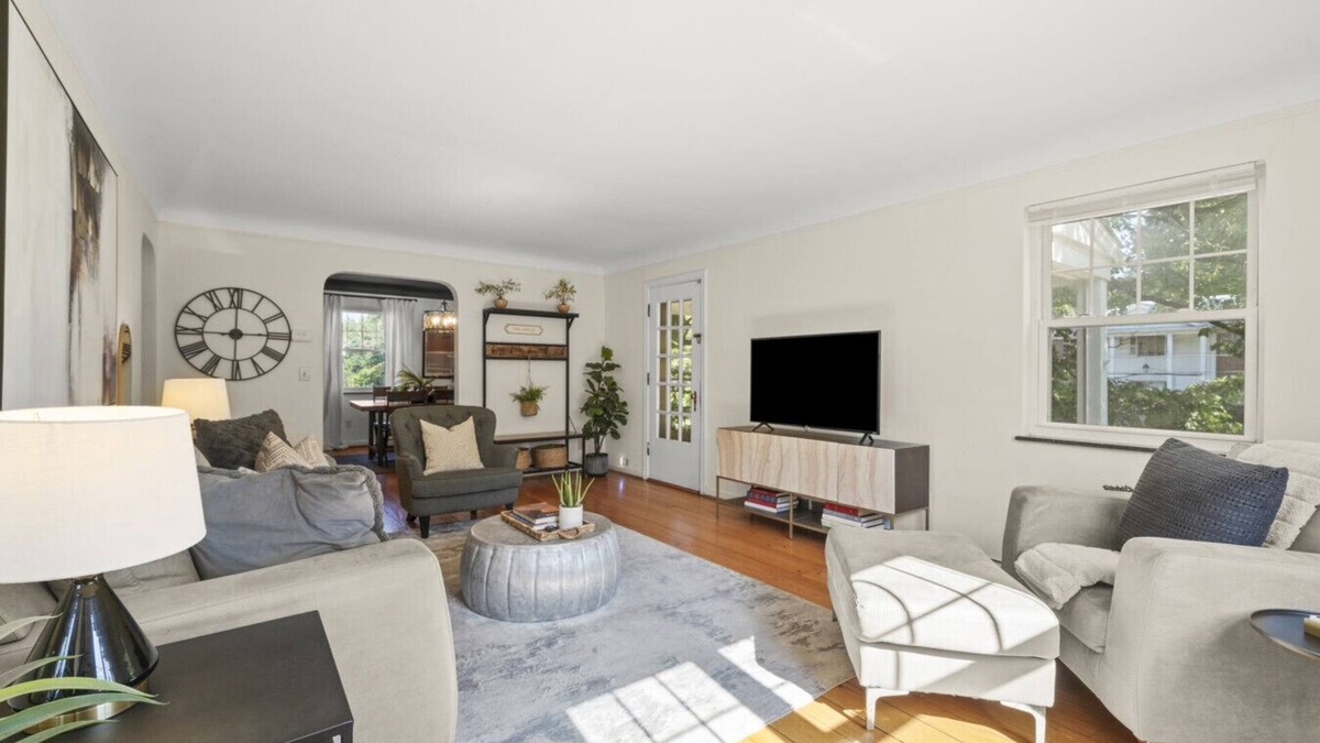 Mount Lookout Apartment | Zan Court Unit 1 · Mt Lookout Hideaway