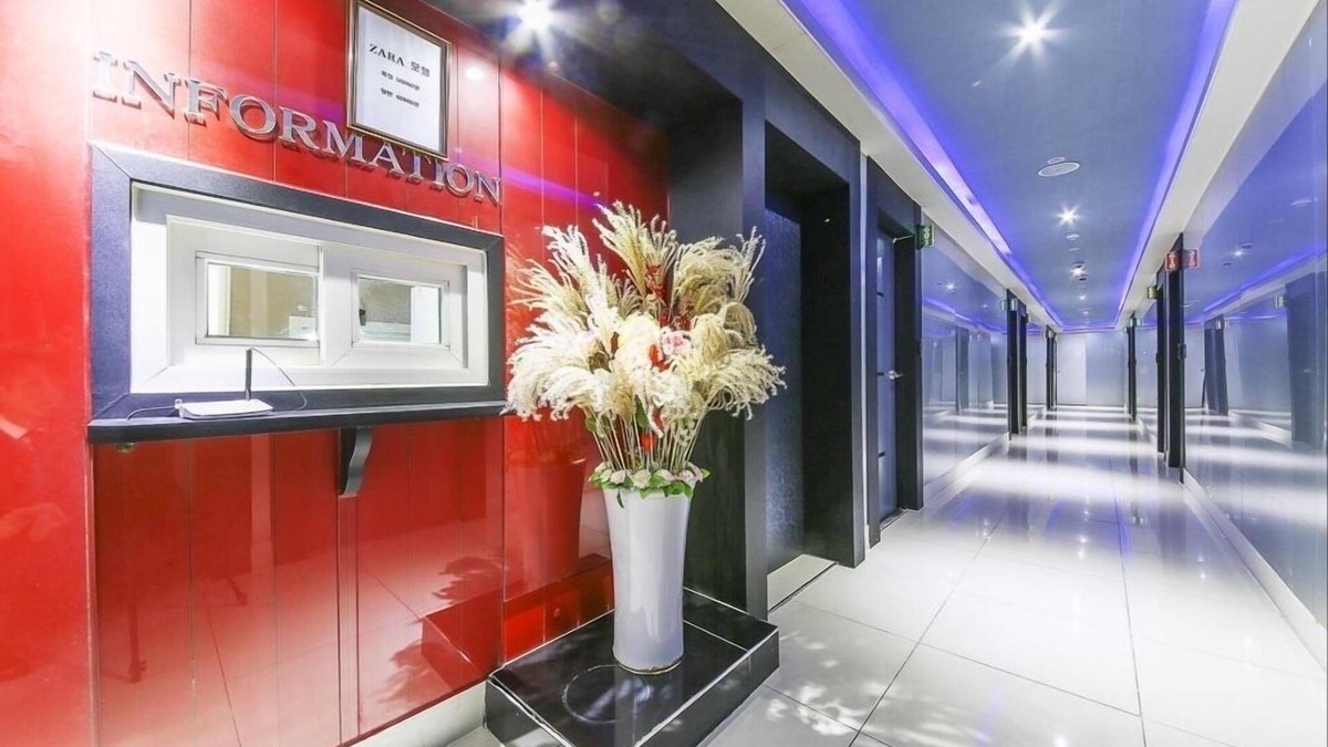 Changwon Hotel | ZARA in Bonggok-dong Changwon