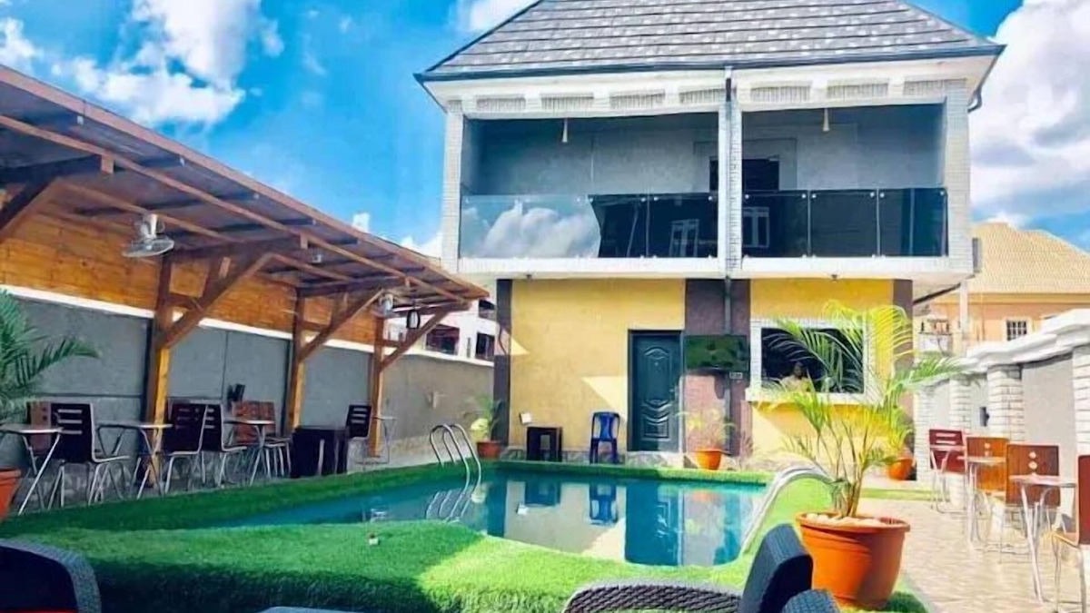 Nawfia Hotel | Zara Max Hotel and Suites