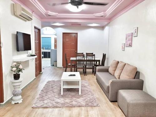 Taman Mawar House | Zaref Homestay Pasir Gudang @ Taman Mawar