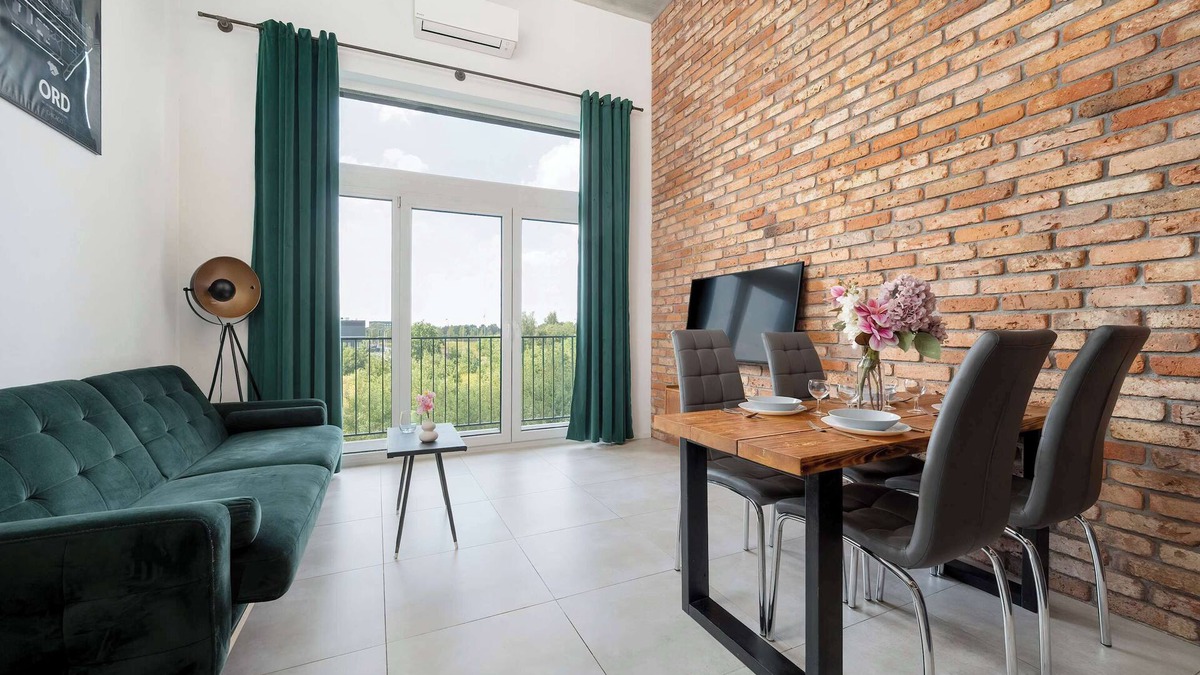 Fabryczna Apartment | Zarembowicza 35 | Wrocław | Elegant Studio | Near the Airport