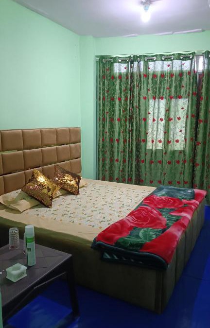 Kokernag House | ZARIFA GUEST HOUSE