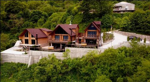 Gosh House | Zartun Home