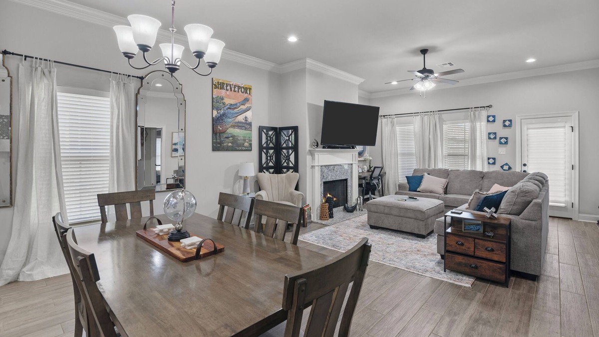 Shreveport House | Zen House, a peaceful sanctuary! Tv in each room.