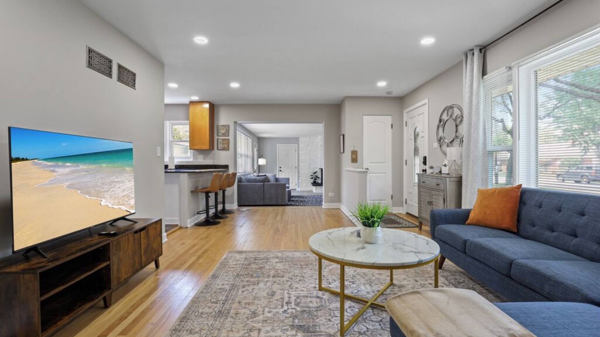 La Grange Park House | Zen in La Grange Park