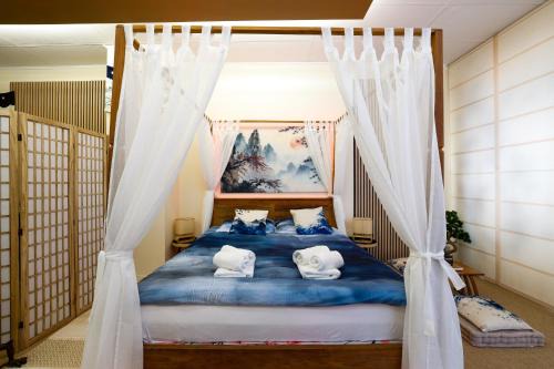 Pontivy Apartment | Zen Love Room Jaccuzzi Sauna