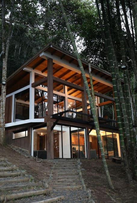 Calima Apartment | Zen Oasis del Bosque,mariposa 1