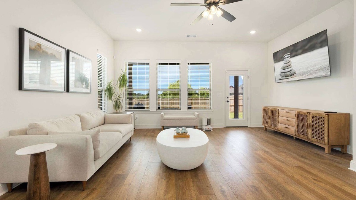Rogers House | Zen Spot-4 mi to Promenade & Amp-Private Office