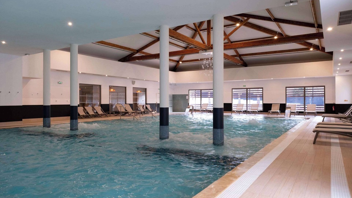 Juvignac Hotel | Zenitude Hotel la Valadière, an Ascend Collection Hotel