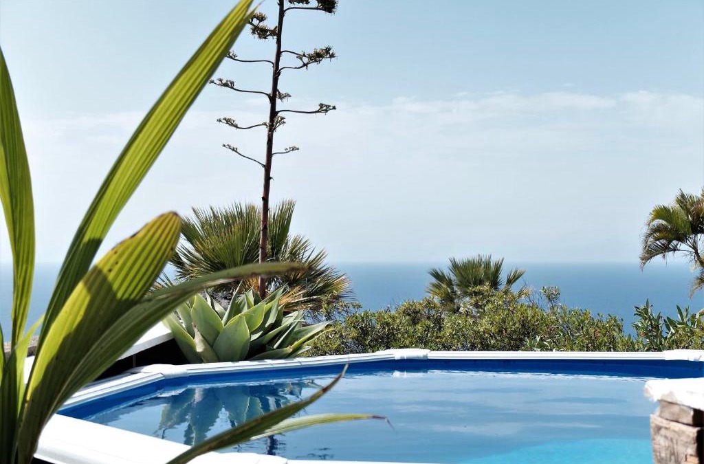 Puntillo del Sol Villa | ZenRepublic, your private villa with outdoor jacuzzi & pool with stunning ocean views