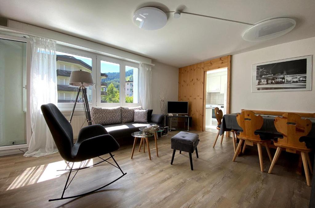 Davos-Dorf Apartment | zentrale TOP Wohnung Chesa Ravaisch