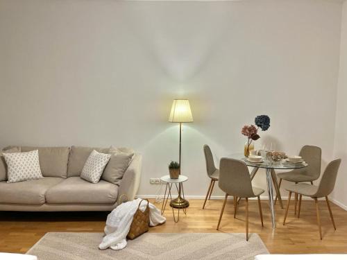 Hundsturm Apartment | Zentrales Apartment mit Balkon