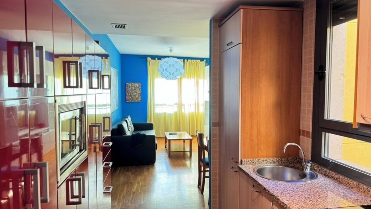 La Magdalena Apartment | Zentrum Cathedral. Next to Plaza del Pilar. Ideal for couples.