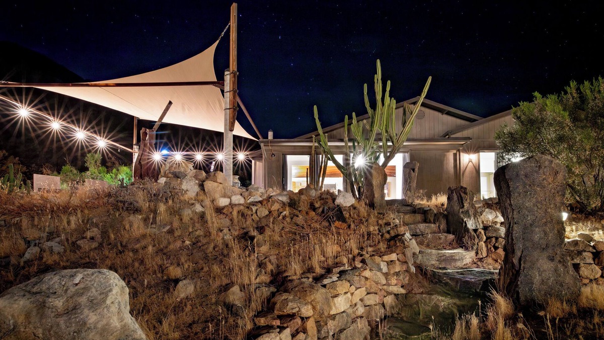 Morongo Valley Cottage | Zeus Cottage: VIP Paradise at 25 acres gated and private Hidden Passage