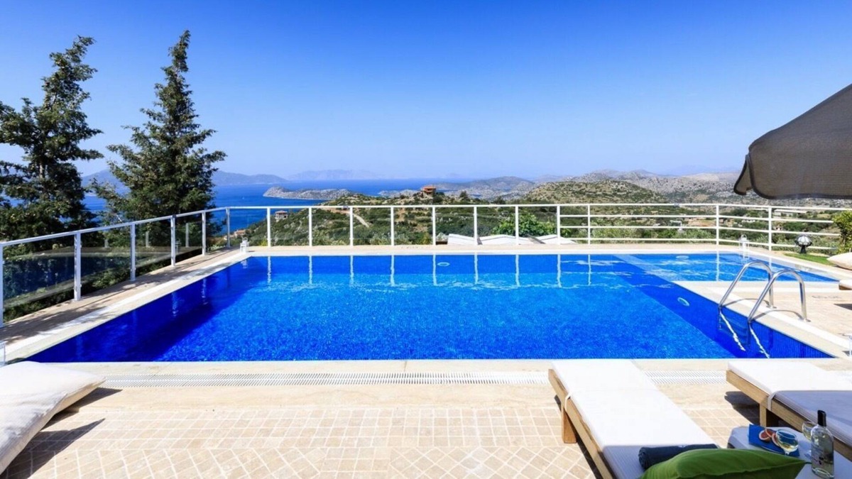 Sogut Villa | Zeytin Evi - Two Bedroom Villa, Sleeps 4
