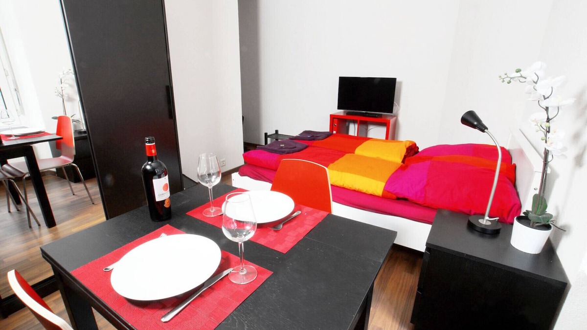 Oerlikon Apartment | ZH Cranberry ll - Oerlikon HITrental Apartment