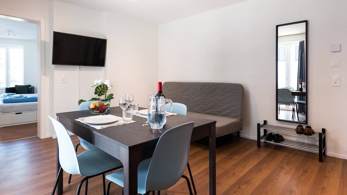 District 9 Apartment | ZH Lion III - Altstetten HITrental Apartment