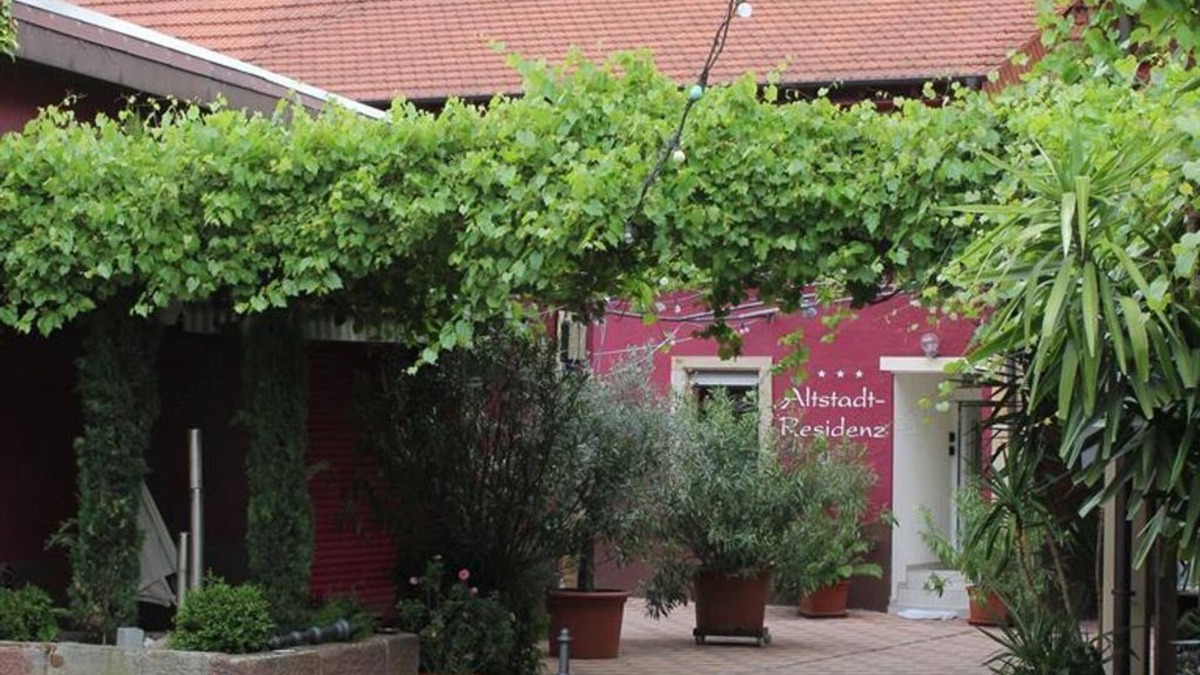 Wachenheim an der Weinstrasse Bed & Breakfast | Zimmer2 - Altstadt-residenz