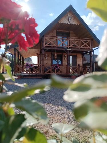 Adamow House | Zielone Rykowisko - Myśliwski domek całoroczny