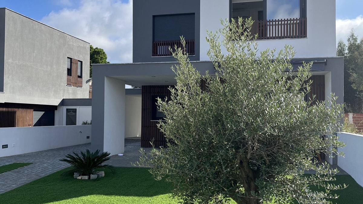 Carrasqueira Ski Chalet | Zimbracool