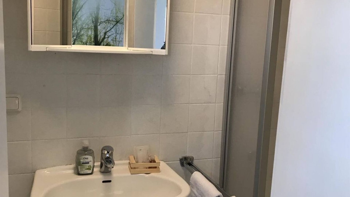 Alzenbach House | Zimmer Kroppacher Schweiz - Landgasthof Zum Dorfkrug