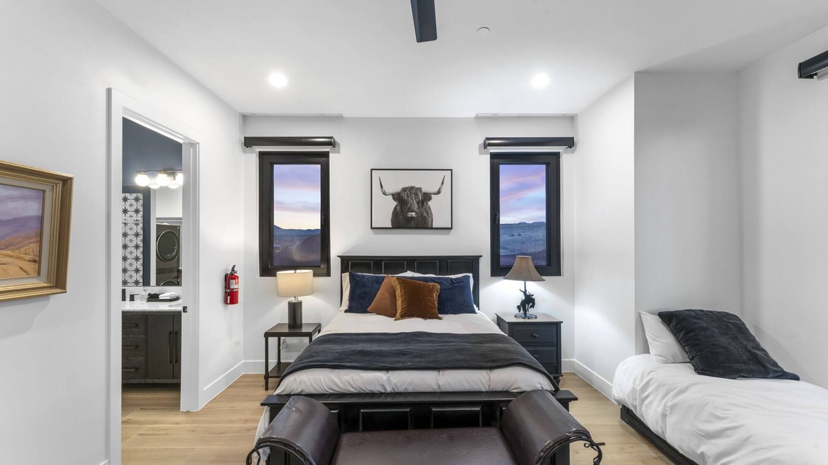 Hurricane House | Zion Escape Casita at Sand Hollow – Very Comfortably Sleeps 3